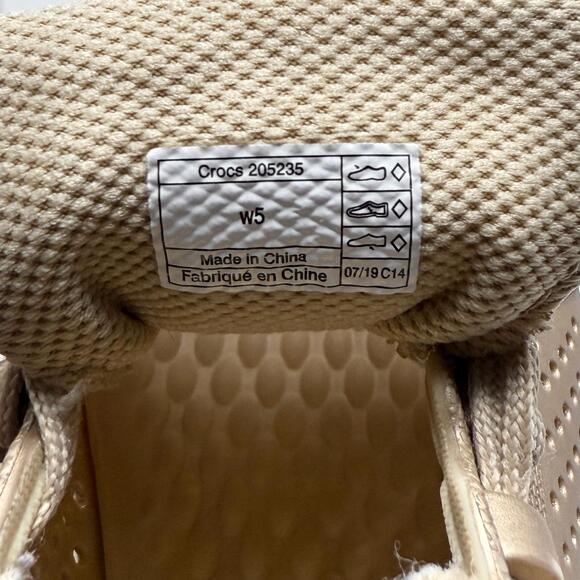 CROCS LiteRide Pacer Women's Metallic Champagne Gold Sneakers Sz 5 - Picture 12 of 12